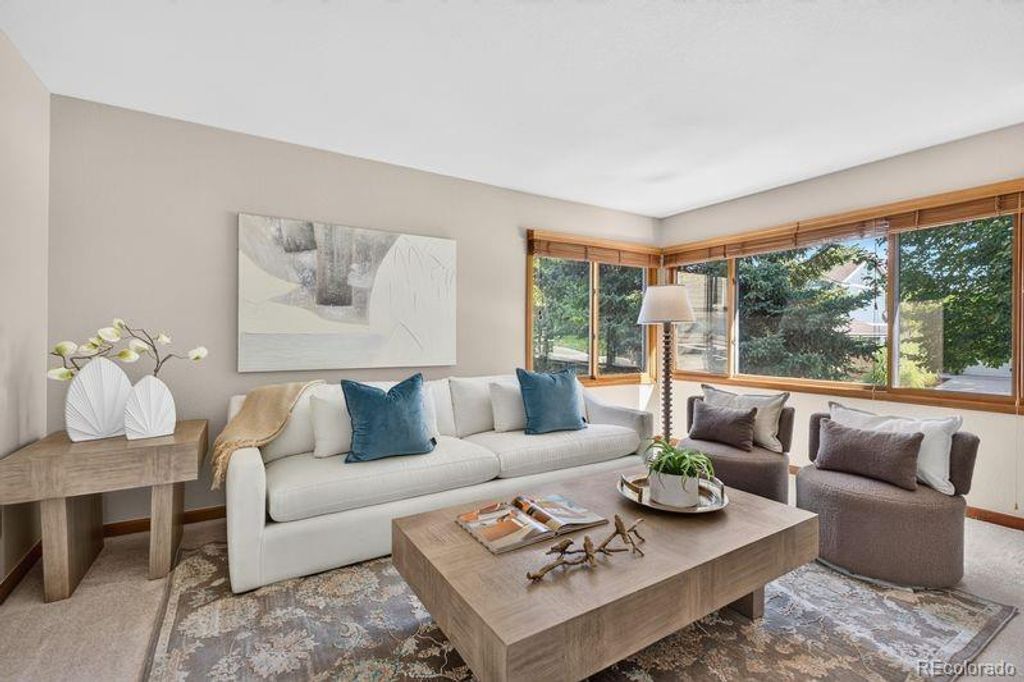 Image 30 of property listing at 9335 Prairie View Drive, Littleton, CO 80126