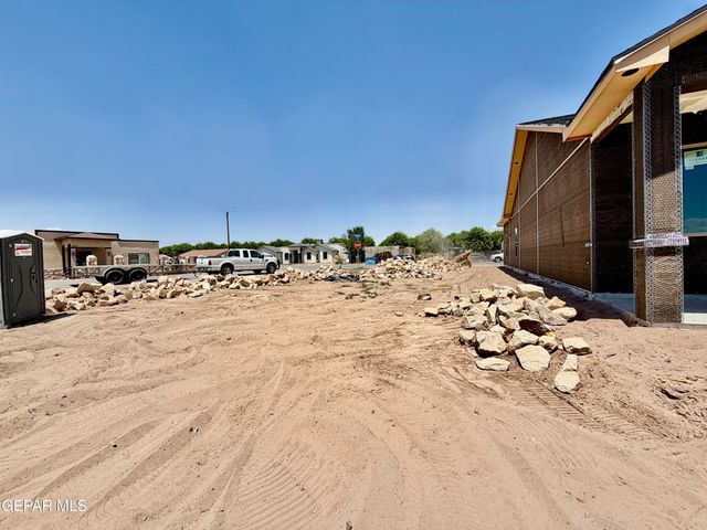 12260 PLAYA BONITA Drive, Clint, TX 79836