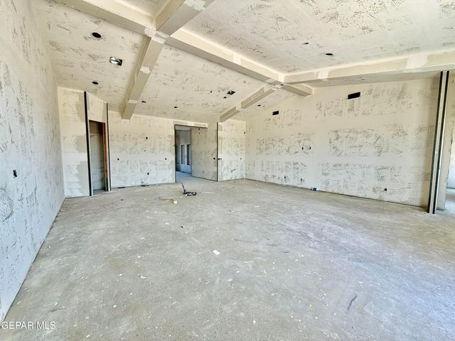 12260 PLAYA BONITA Drive, Clint, TX 79836