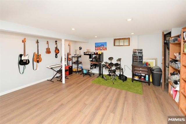 5-04 3rd Street, Fair Lawn, NJ 07410