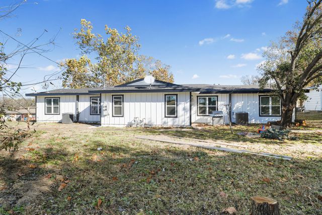 36 Twining Drive, Denison, TX 75020