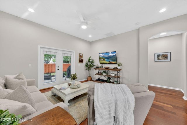 14916 W FERN HAMMOCK Drive, Jacksonville, FL 32258