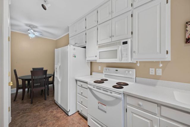 107 Club Villa Drive E, Aiken, SC 29803