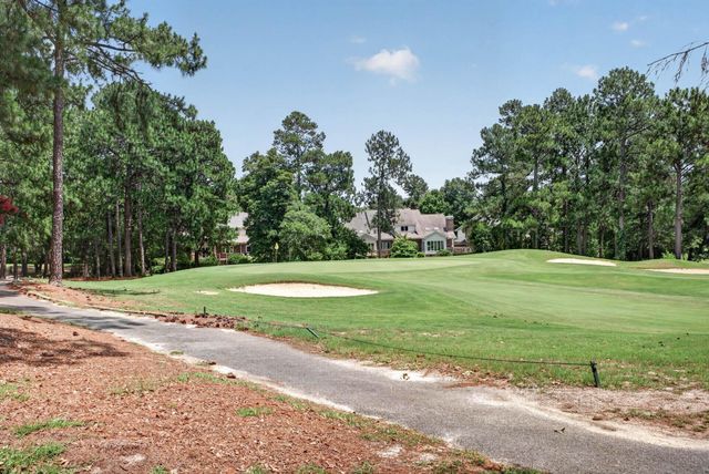 107 Club Villa Drive E, Aiken, SC 29803