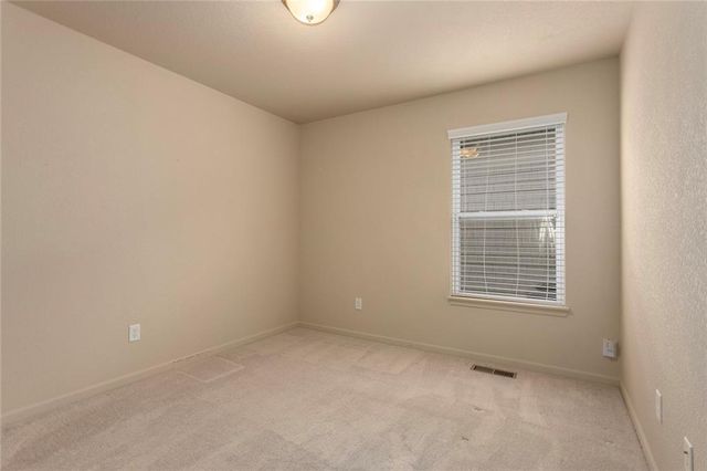 10946 Whispering Lane, Kansas City, KS 66109