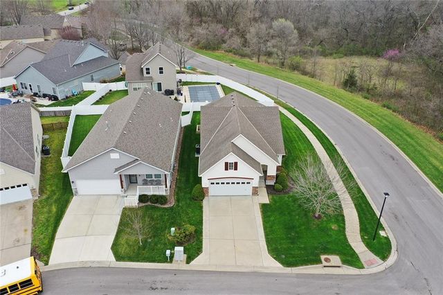 10946 Whispering Lane, Kansas City, KS 66109