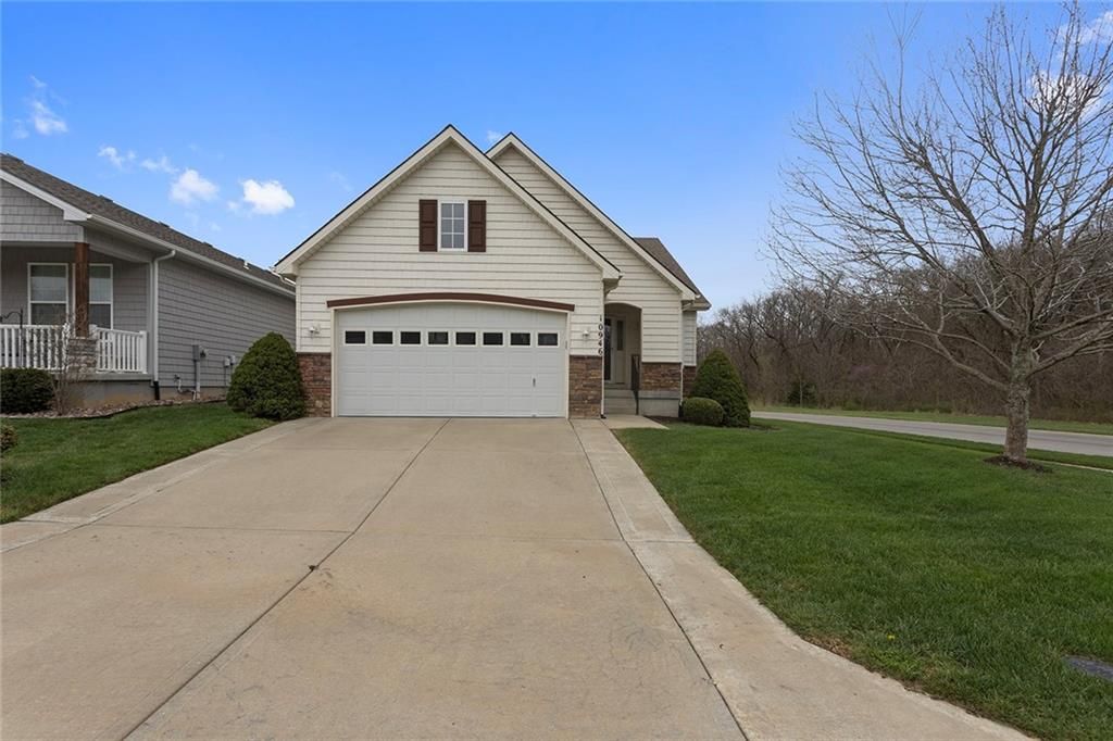 10946 Whispering Lane, Kansas City, KS 66109