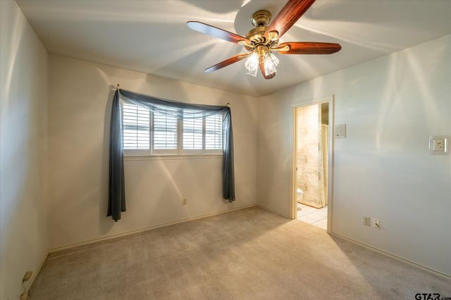 815 WOODLAND HILLS DRIVE, Tyler, TX 75701