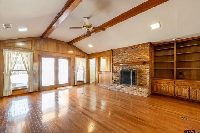 815 WOODLAND HILLS DRIVE, Tyler, TX 75701