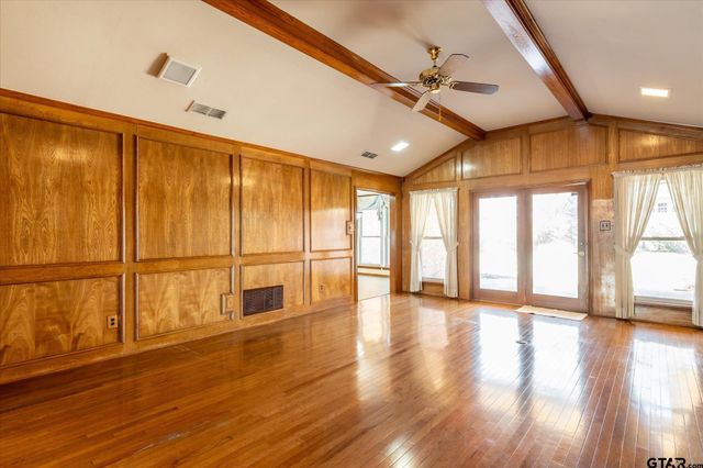 815 WOODLAND HILLS DRIVE, Tyler, TX 75701