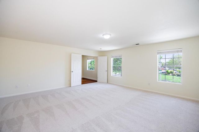 1423 Sienna Park Dr, Tracy, CA 95376