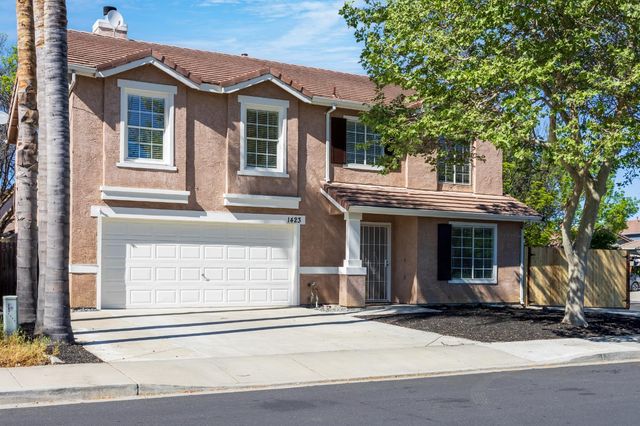 1423 Sienna Park Dr, Tracy, CA 95376