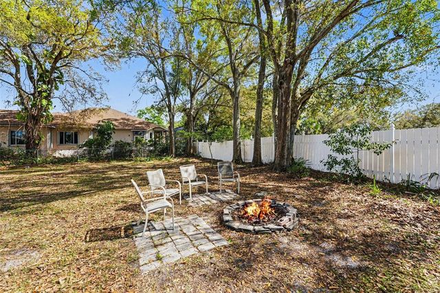 202 ARLINGTON AVENUE E, Oldsmar, FL 34677