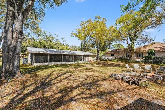 202 ARLINGTON AVENUE E, Oldsmar, FL 34677