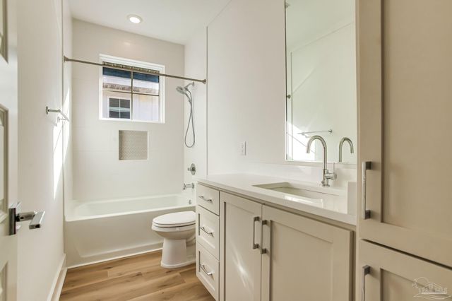 941 W Wright St, Pensacola, FL 32501