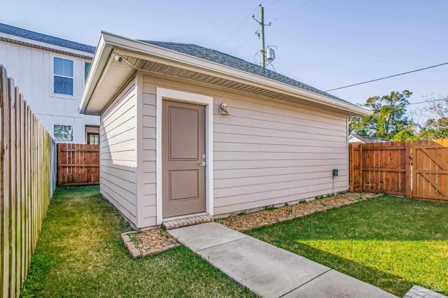 941 W Wright St, Pensacola, FL 32501