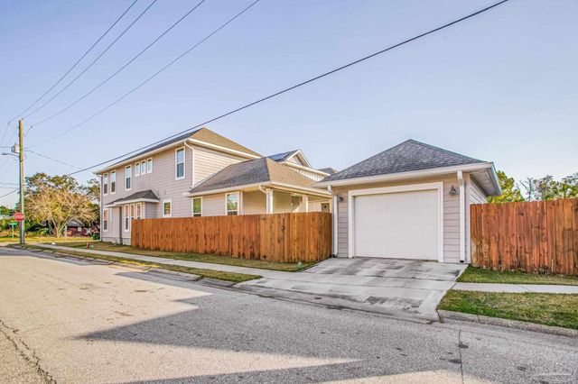 941 W Wright St, Pensacola, FL 32501