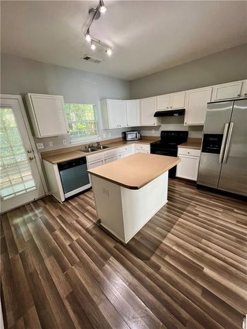 374 Pine Hill Place, Norcross, GA 30093