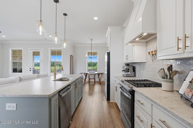 432 Baleigh Way, Canton, MS 39046