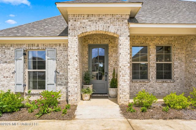 432 Baleigh Way, Canton, MS 39046
