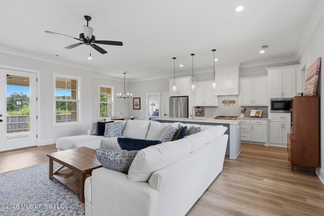 432 Baleigh Way, Canton, MS 39046