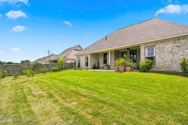 432 Baleigh Way, Canton, MS 39046