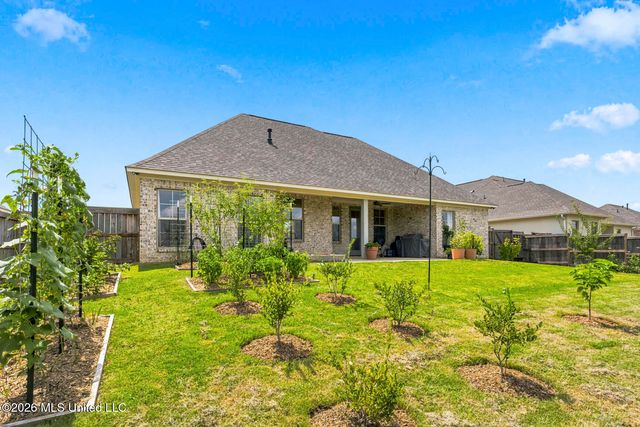432 Baleigh Way, Canton, MS 39046