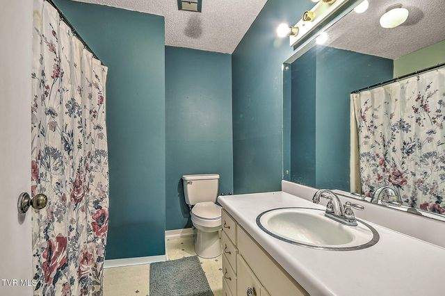 1560 Erwin Highway, Greeneville, TN 37745