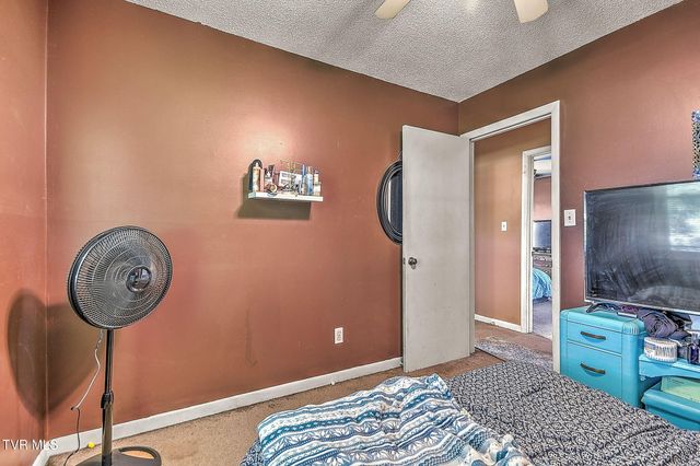 1560 Erwin Highway, Greeneville, TN 37745