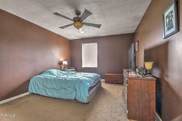 1560 Erwin Highway, Greeneville, TN 37745