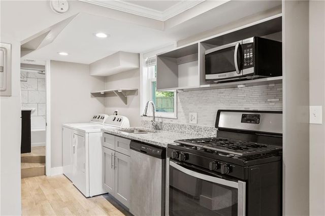 1351 Oxford Road NE, Atlanta, GA 30307