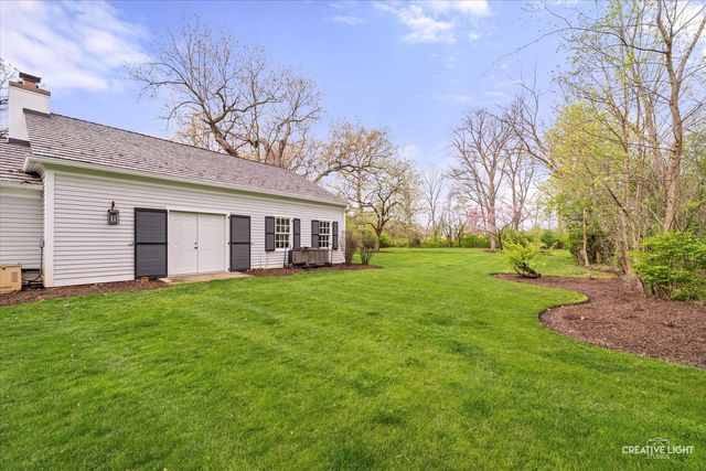 5N890 Surrey Road, Wayne, IL 60184