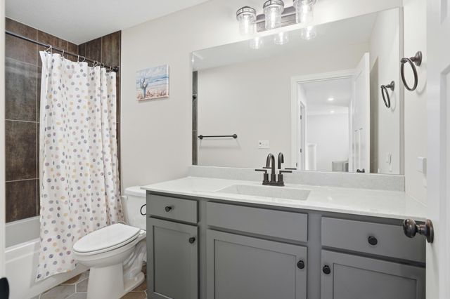 3513 GRAY BIRCH DR, Columbia, MO 65202