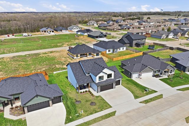 3513 GRAY BIRCH DR, Columbia, MO 65202