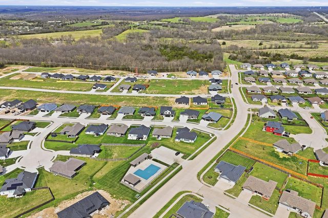 3513 GRAY BIRCH DR, Columbia, MO 65202