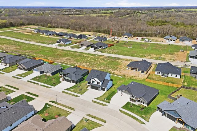 3513 GRAY BIRCH DR, Columbia, MO 65202