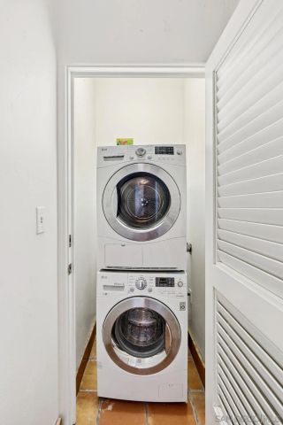 7319 Estrella De Mar Rd 10, Carlsbad, CA 92009