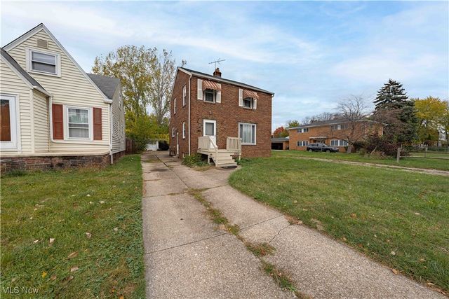 17422 Puritas Avenue, Cleveland, OH 44135