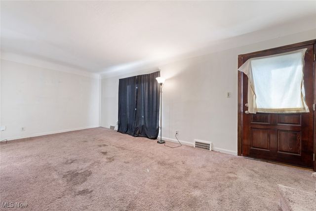 17422 Puritas Avenue, Cleveland, OH 44135