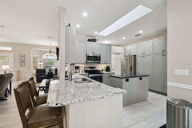 11179 WOODLAND WATERS BOULEVARD, Weeki Wachee, FL 34613