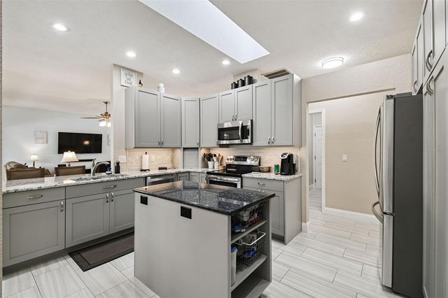 11179 WOODLAND WATERS BOULEVARD, Weeki Wachee, FL 34613