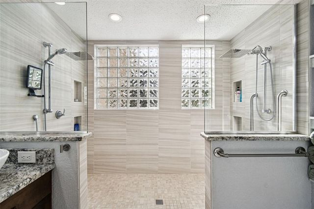 11179 WOODLAND WATERS BOULEVARD, Weeki Wachee, FL 34613