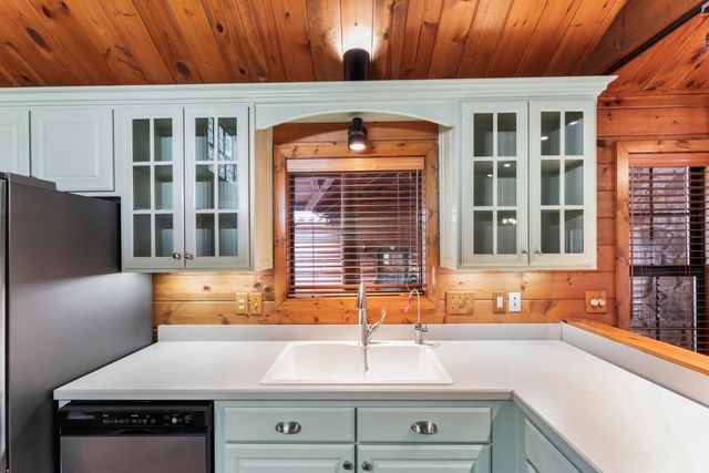 44 Centinnial Lane, Galena, MO 65656