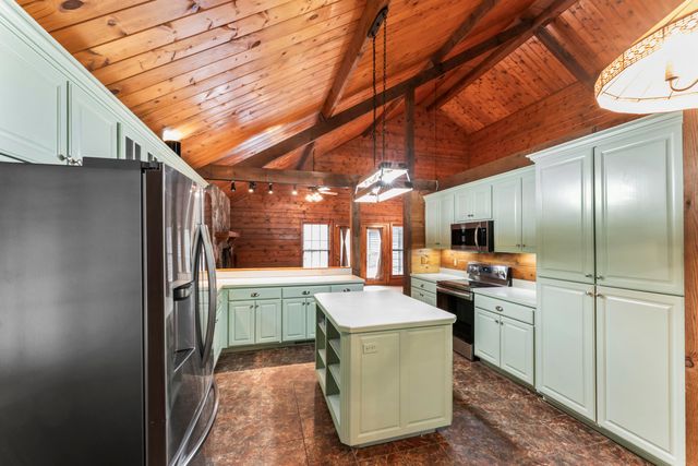 44 Centinnial Lane, Galena, MO 65656