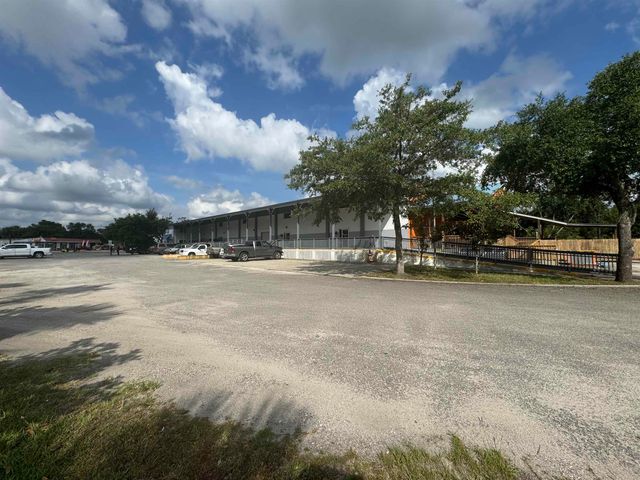 800 N State St, Bunnell, FL 32110