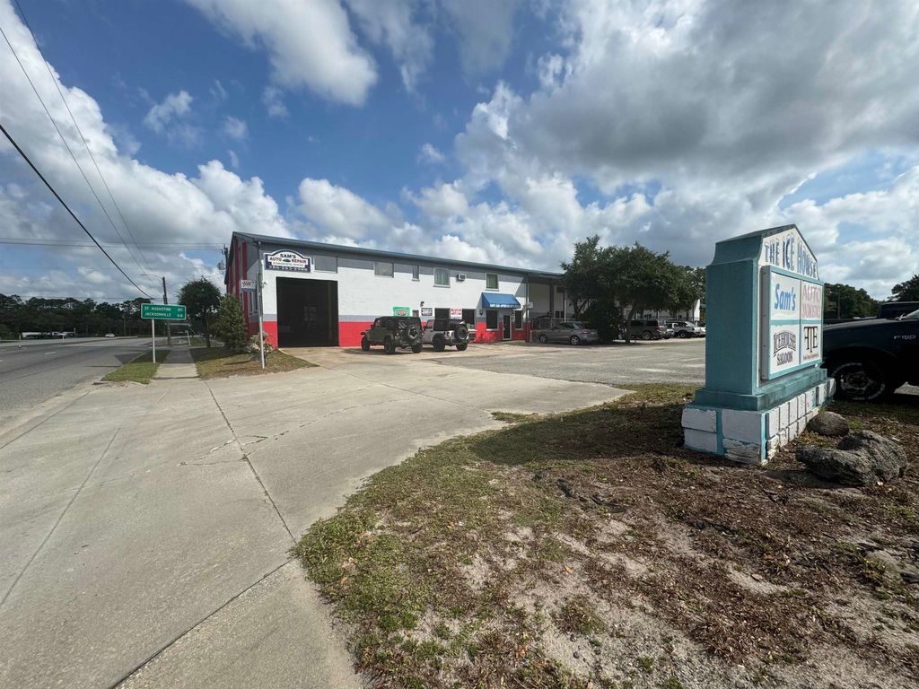 800 N State St, Bunnell, FL 32110