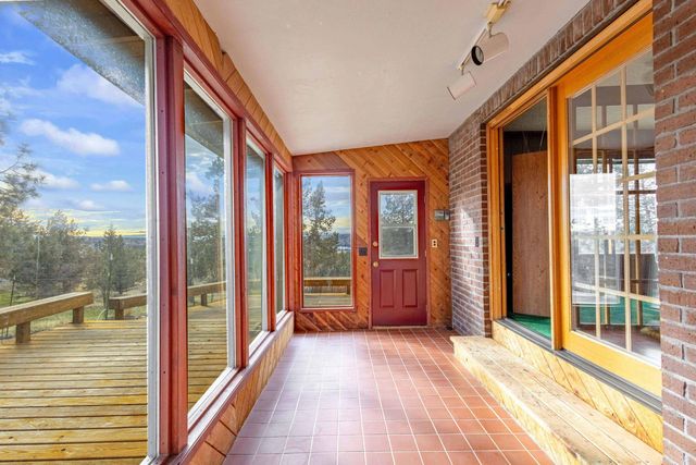 402 Claremont Drive, Madras, OR 97741