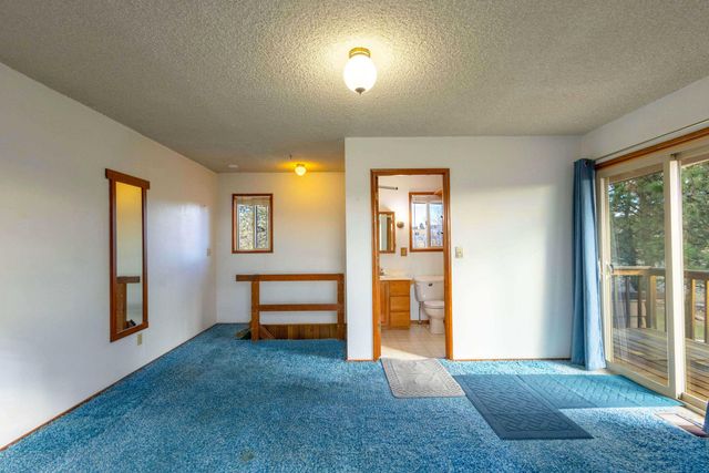 402 Claremont Drive, Madras, OR 97741