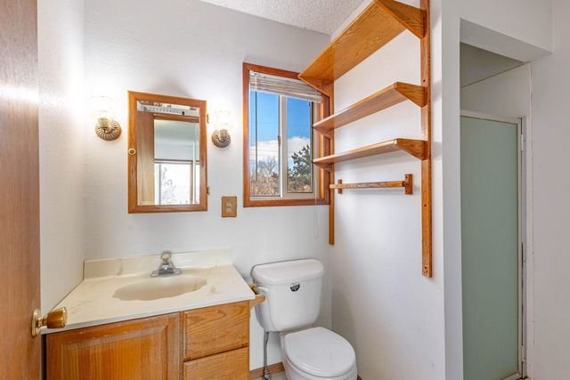 402 Claremont Drive, Madras, OR 97741