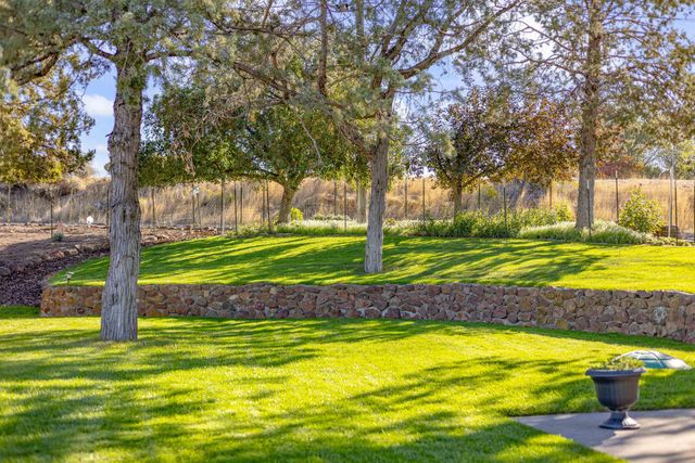 402 Claremont Drive, Madras, OR 97741